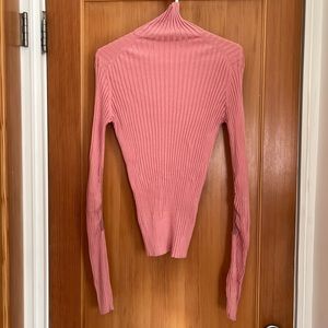 MOVING SALE!! 🚚🏠 ACCEPTING OFFERS ❤️ VICTORIA BECKHAM 💕 Turtleneck
